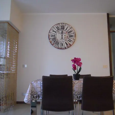 Apartment Condominio Mini 7 *