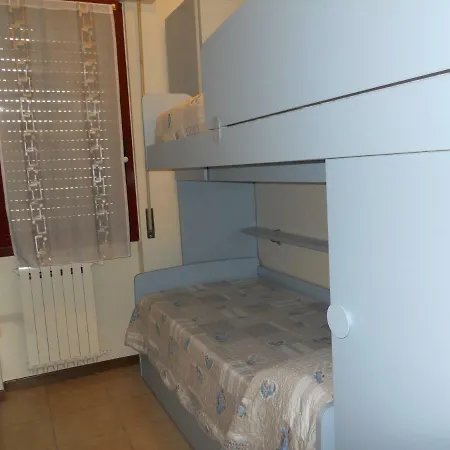 Apartment Condominio Mini 7 *